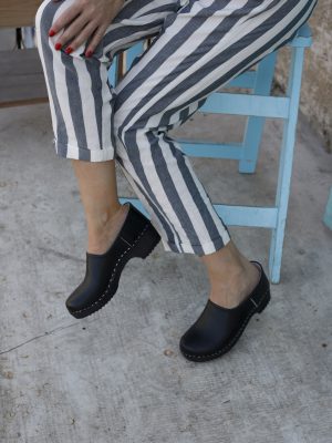 קבקבי עץ סגורים קרולינה שחור