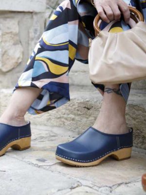 קבקבי עץ סגורים קרולינה כחול נייבי