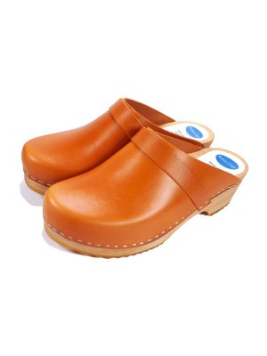 קבקבי עץ כתומים