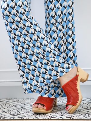 קבקבי עץ פיפ טו רשת אדומה