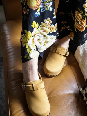 קבקבי עץ דגם מילי קאמל ניטים