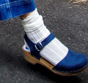 בובה כחול רויאל