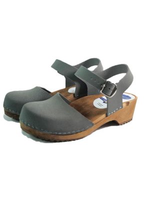 קבקבי עץ בובה אפורים