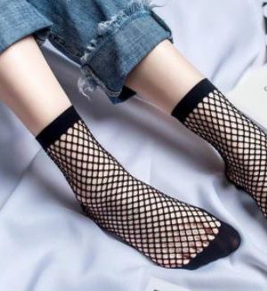 גרבי רשת שחורים