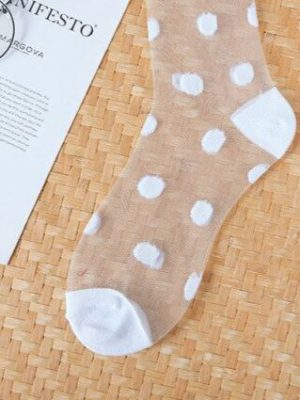 גרביים נקודות לבנות גדולות