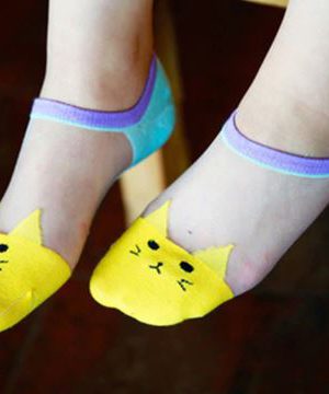גרביים עם חתול מתוק צהוב