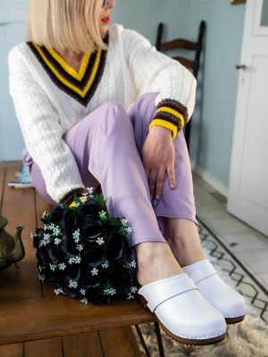 קבקבי עץ בצבע לבן עקב בינוני