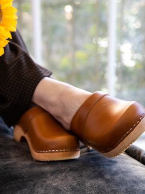 קבקבי עץ חום בהיר משגע