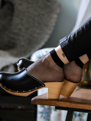 קבקבי עץ אסטלה שחור עקב גבוה