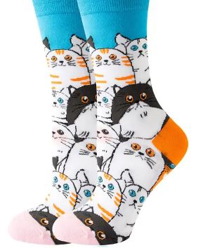 גרביים דוגמת אספת חתולים