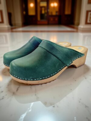 קבקבי עץ ירוק וינטג